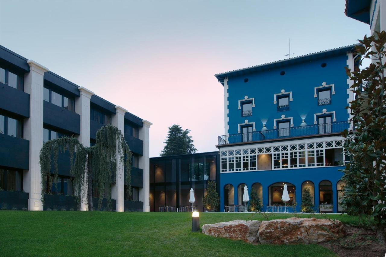 Hotel Balneario Font Vella- Adults Only Sant Hilari Sacalm Exterior foto